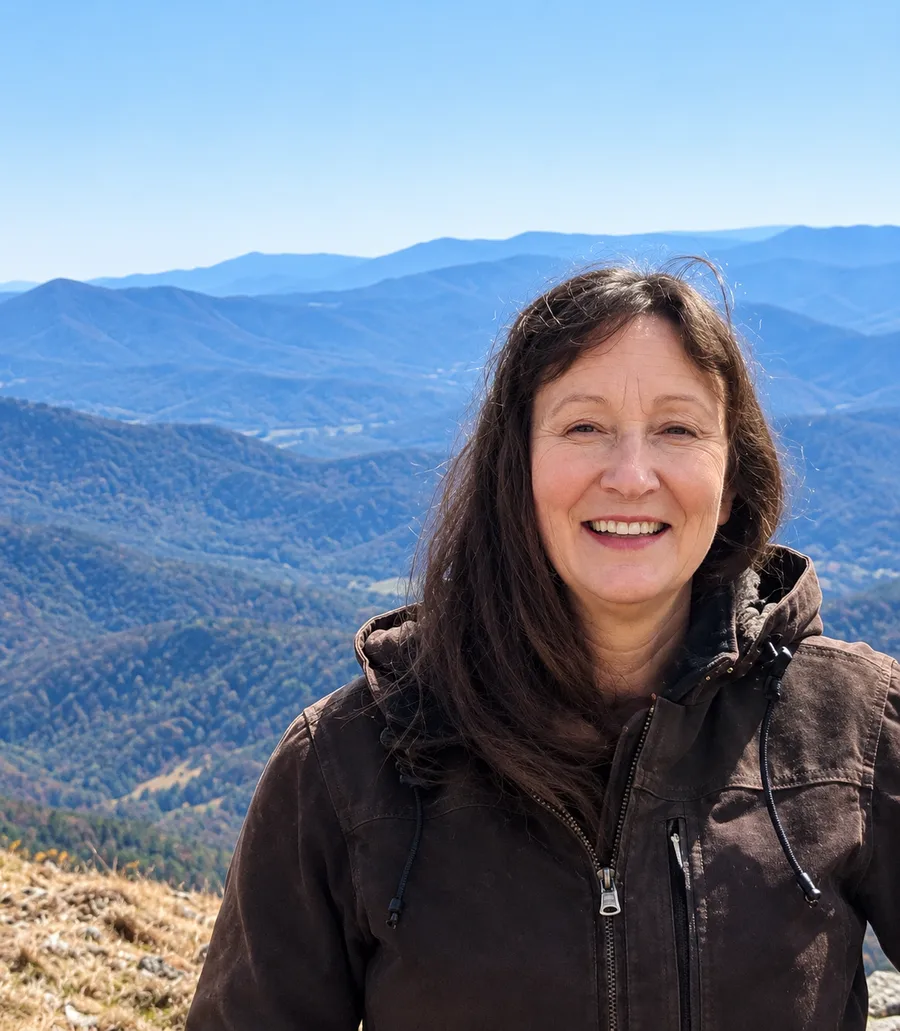 Shirley Hunsberger, Certified Professional Framer
